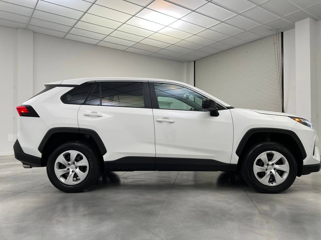 Used 2023 Toyota RAV4 LE image 8
