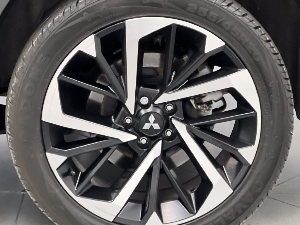 Used 2022 Mitsubishi Outlander SE FWD image 78
