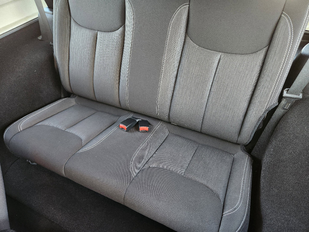 Used 2015 Jeep Wrangler Rubicon w/ Power Convenience Group image 28