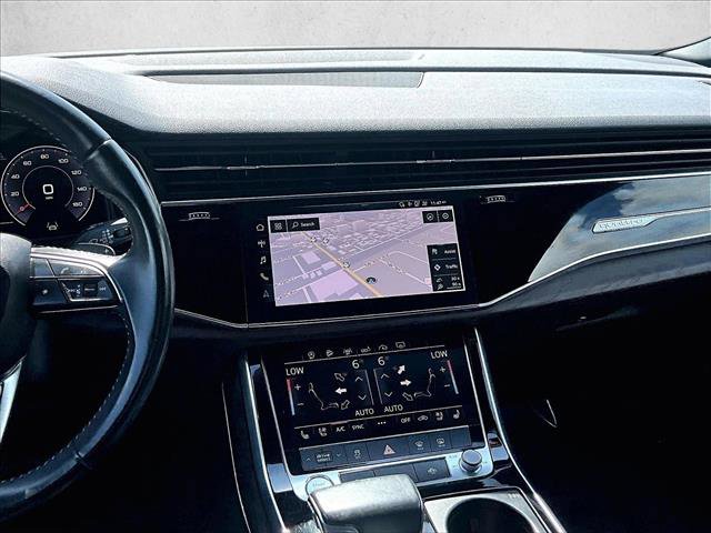 Used 2019 Audi Q8 Premium Plus w/ Premium Plus image 6