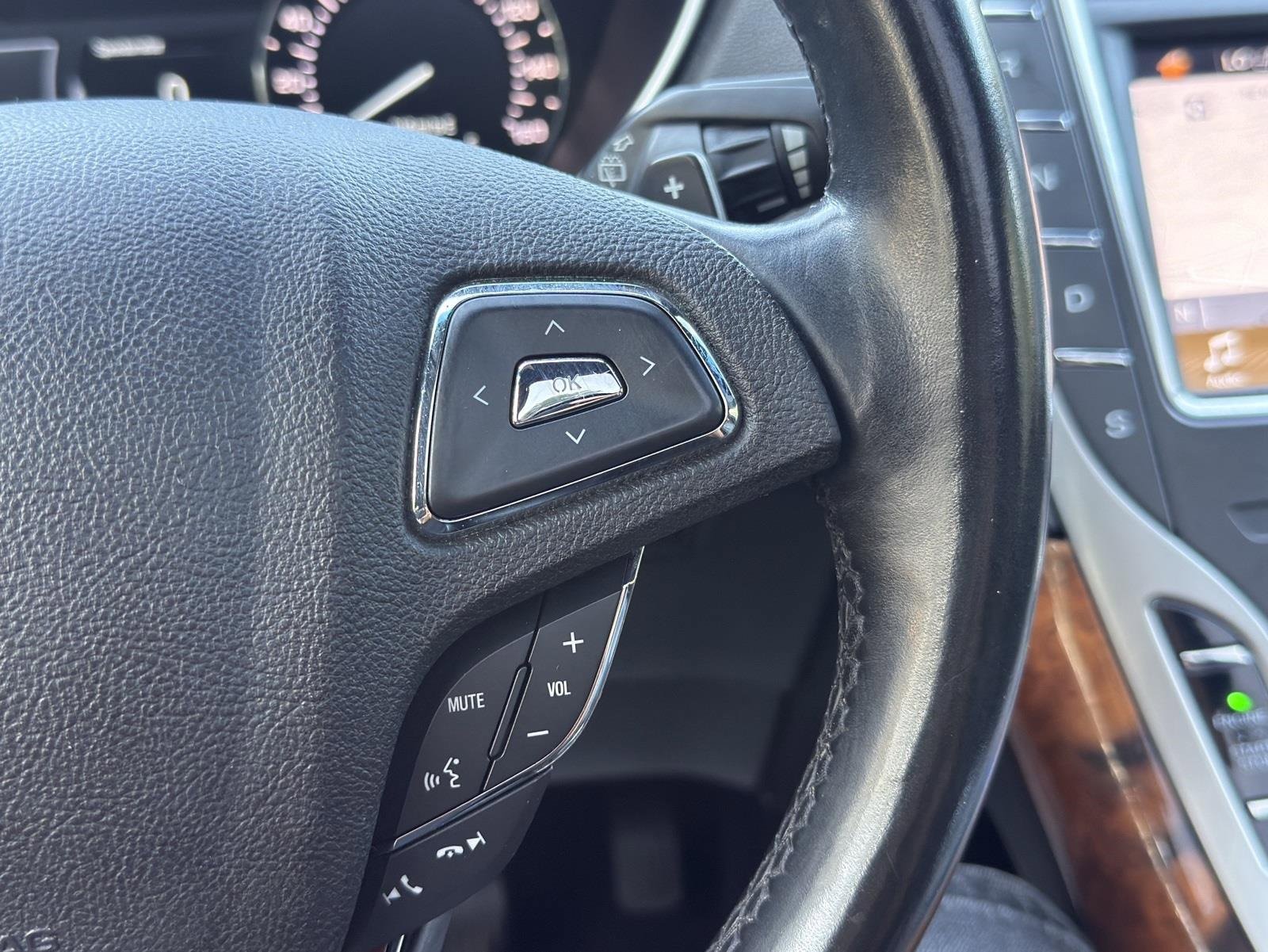 Used 2017 Lincoln MKX Reserve w/ Luxury Package image 32