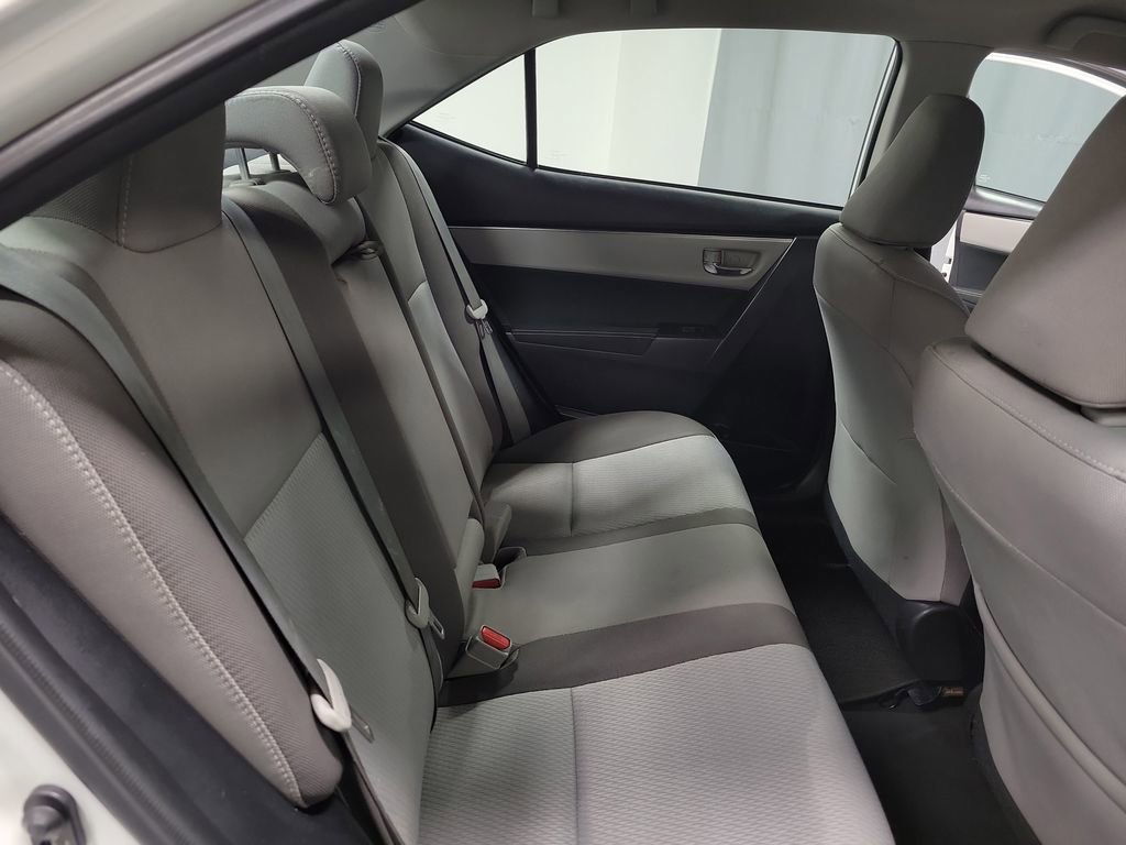 Used 2017 Toyota Corolla LE w/ Carpet Mat Package (TMS) image 20
