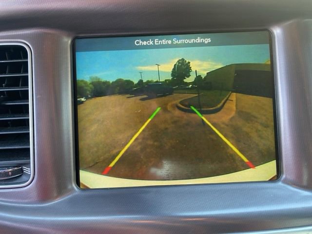 Used 2019 Dodge Charger SXT image 14