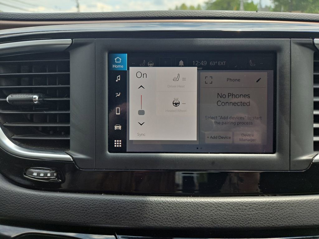 Used 2023 Chrysler Voyager LX FWD image 35