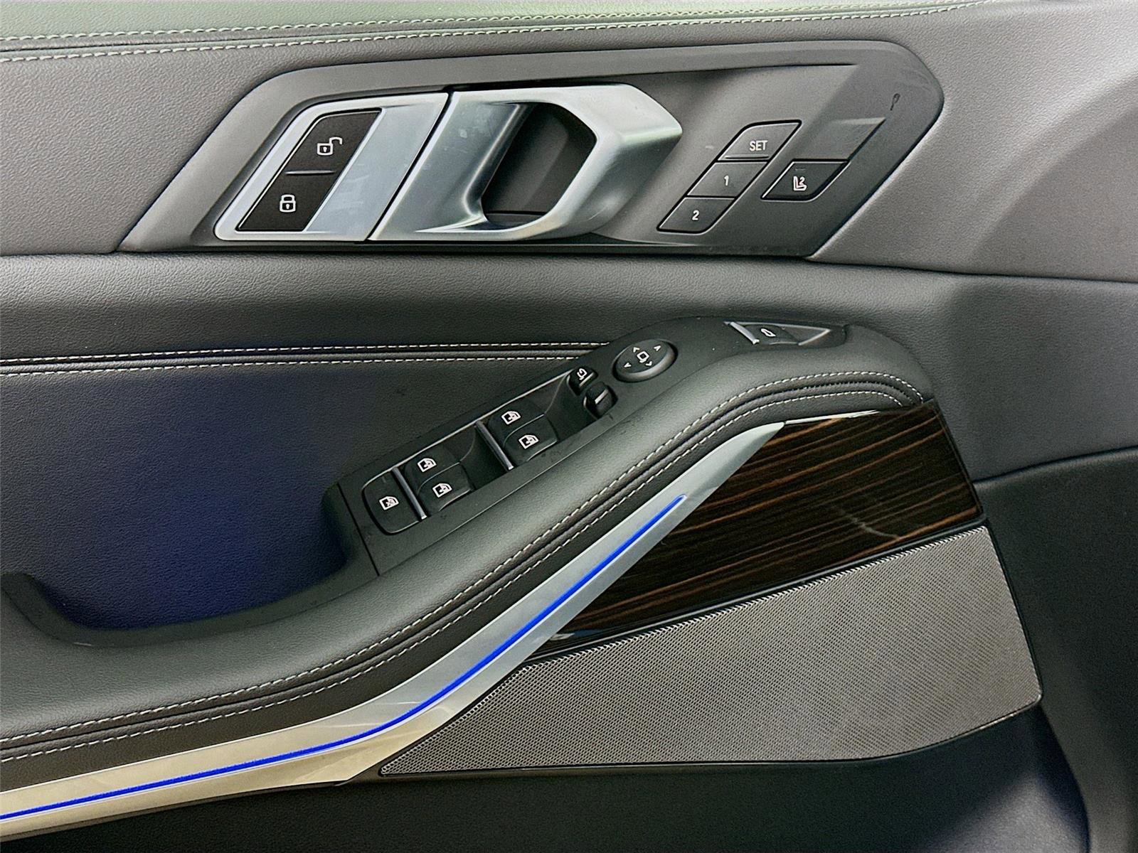 New 2026 BMW X5 xDrive40i w/ Climate Comfort Package image 18