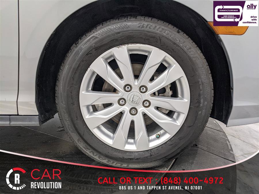 Used 2018 Honda Odyssey LX image 14