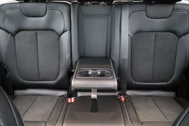 New 2025 Jeep Grand Cherokee Altitude image 34