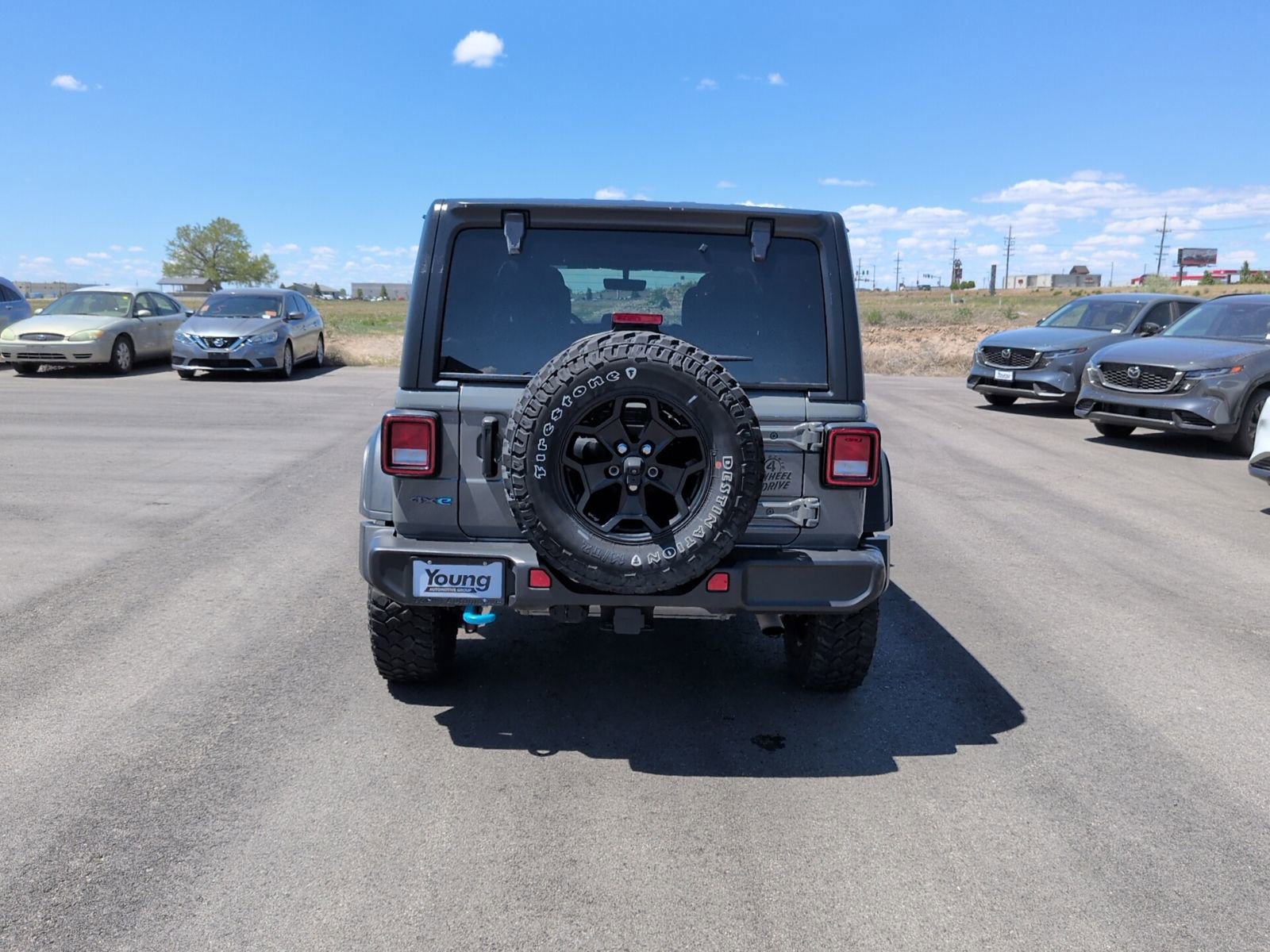 Used 2023 Jeep Wrangler Unlimited w/ Cold Weather Group AWD/4WD image 6