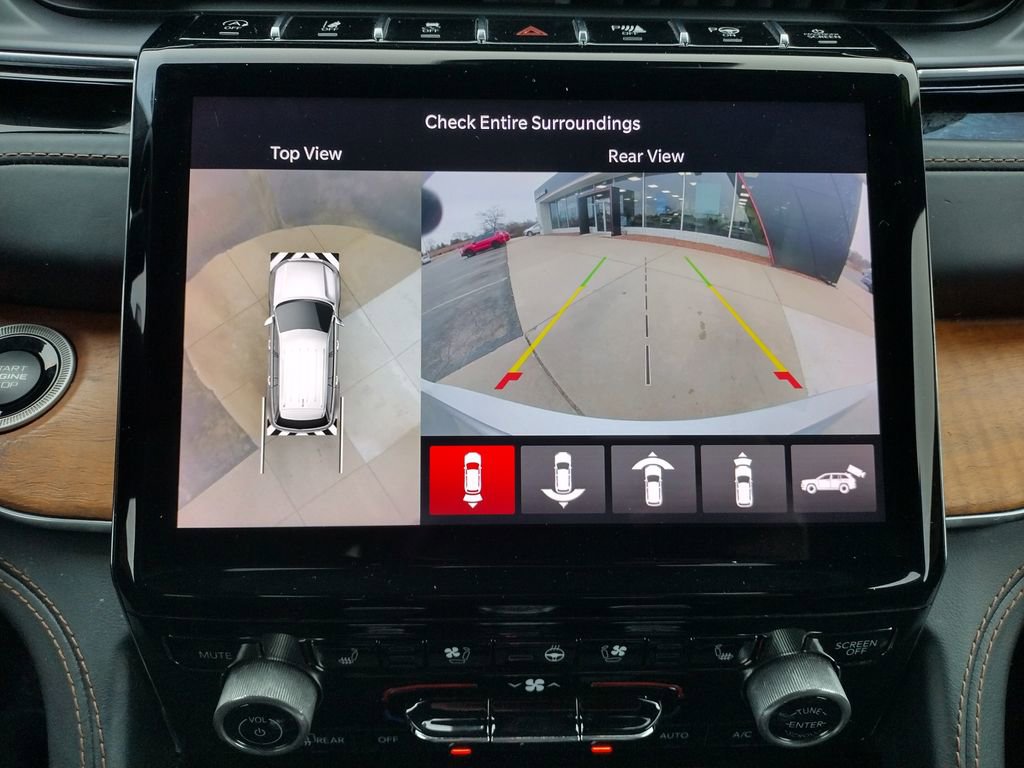 Used 2022 Jeep Grand Cherokee L Summit image 32