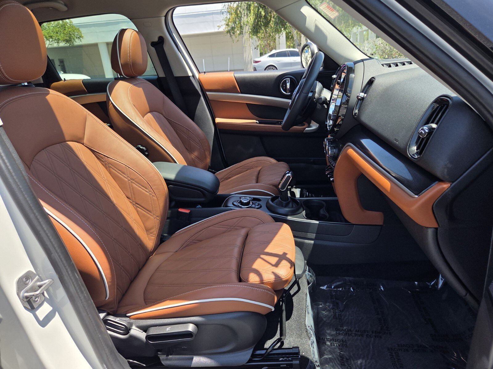 Certified 2024 MINI Cooper Countryman S w/ Signature Upholstery Package FWD image 17