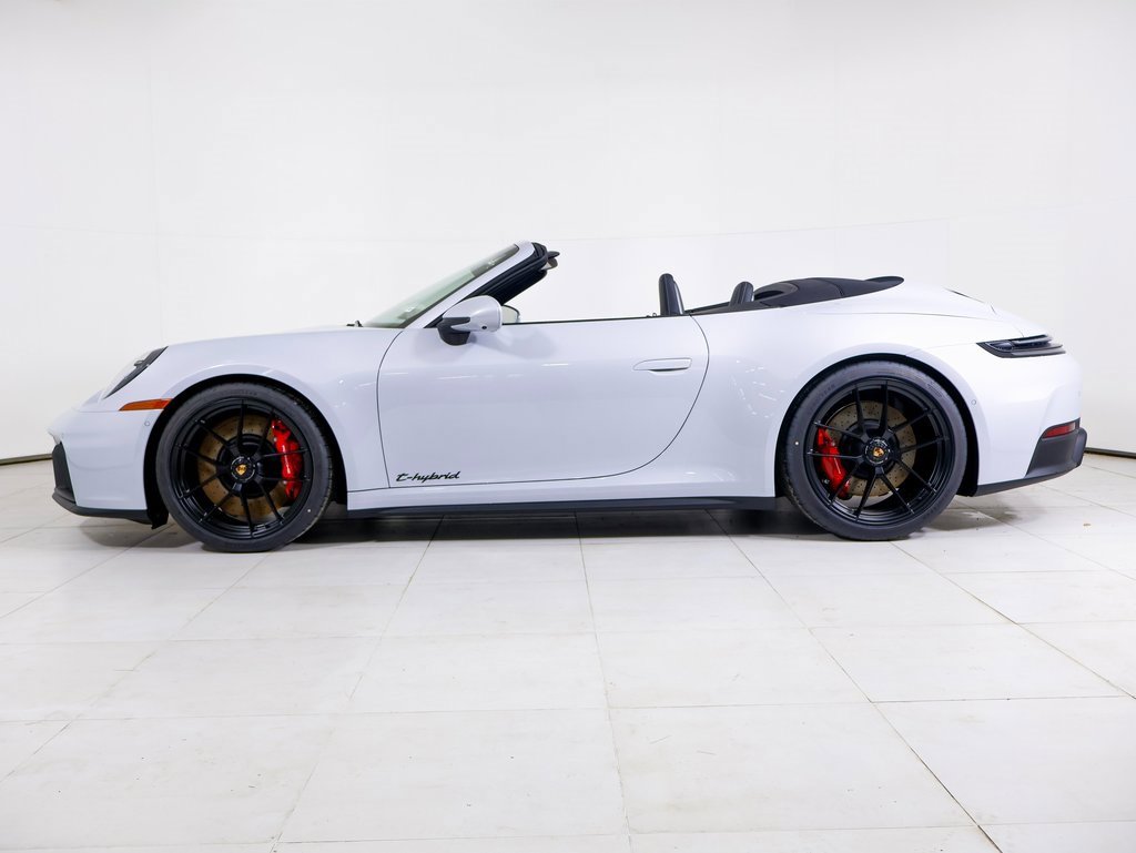 New 2026 Porsche 911 Carrera 4 GTS image 16