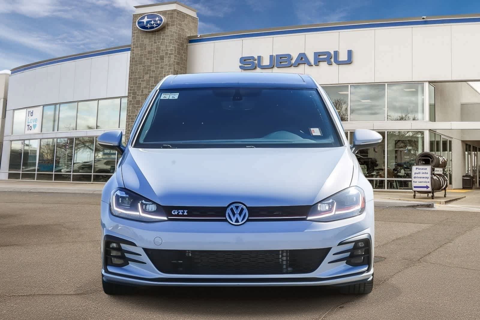 Used 2018 Volkswagen GTI SE FWD image 8
