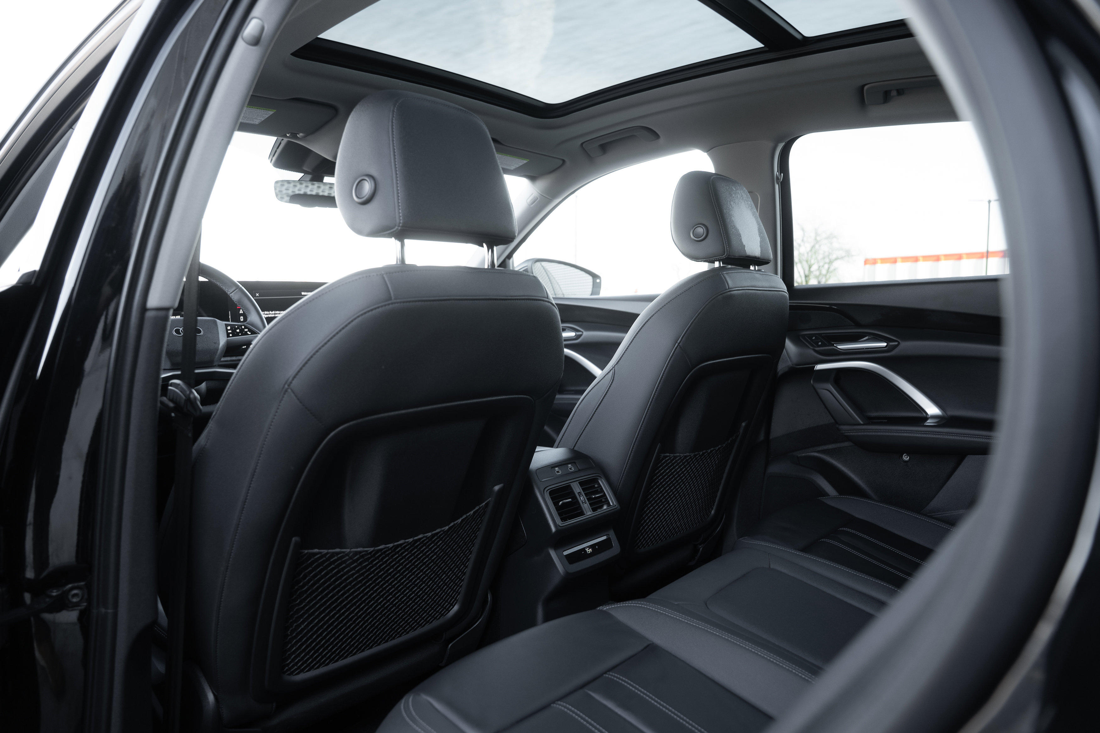 Certified 2025 Audi Q5 Premium w/ Convenience Package image 25