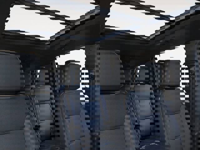 New 2026 Chevrolet Suburban Premier image 24