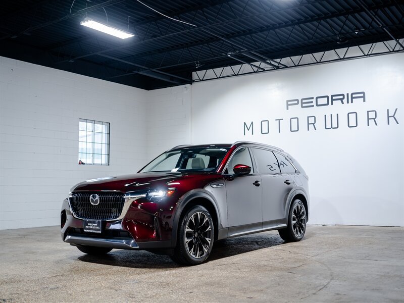 Used 2024 MAZDA CX-90 Plug-In Hybrid w/ Premium Pkg AWD/4WD image 4