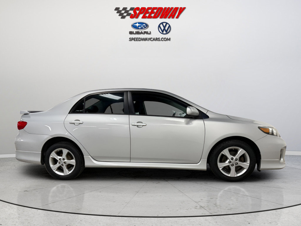 Used 2013 Toyota Corolla L image 8