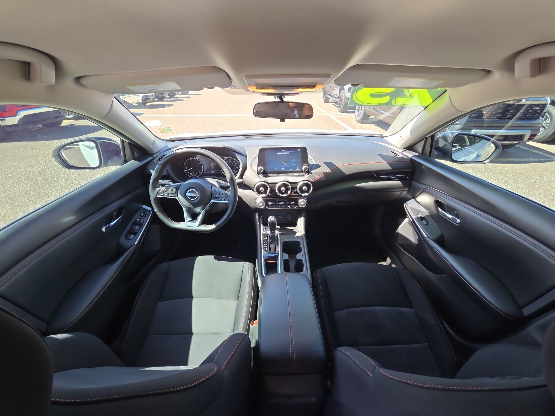 Used 2025 Nissan Sentra SR FWD image 18