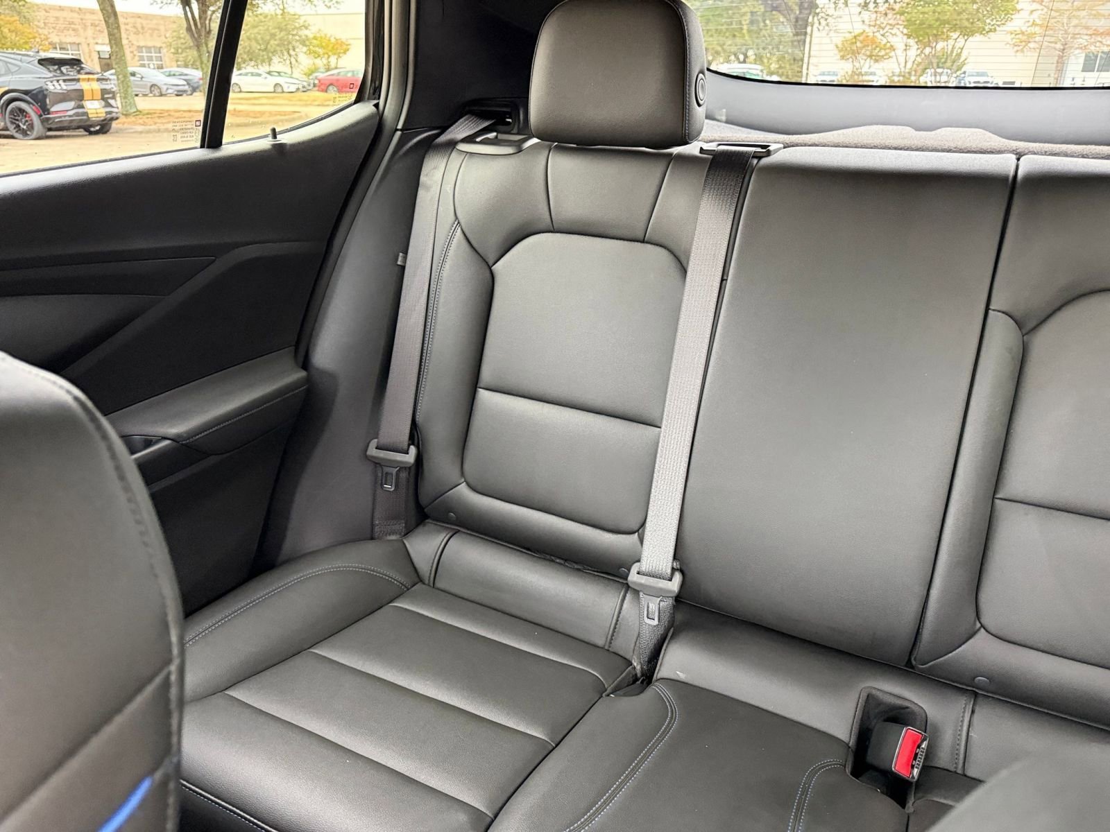 Used 2025 Buick Envista Sport Touring image 39