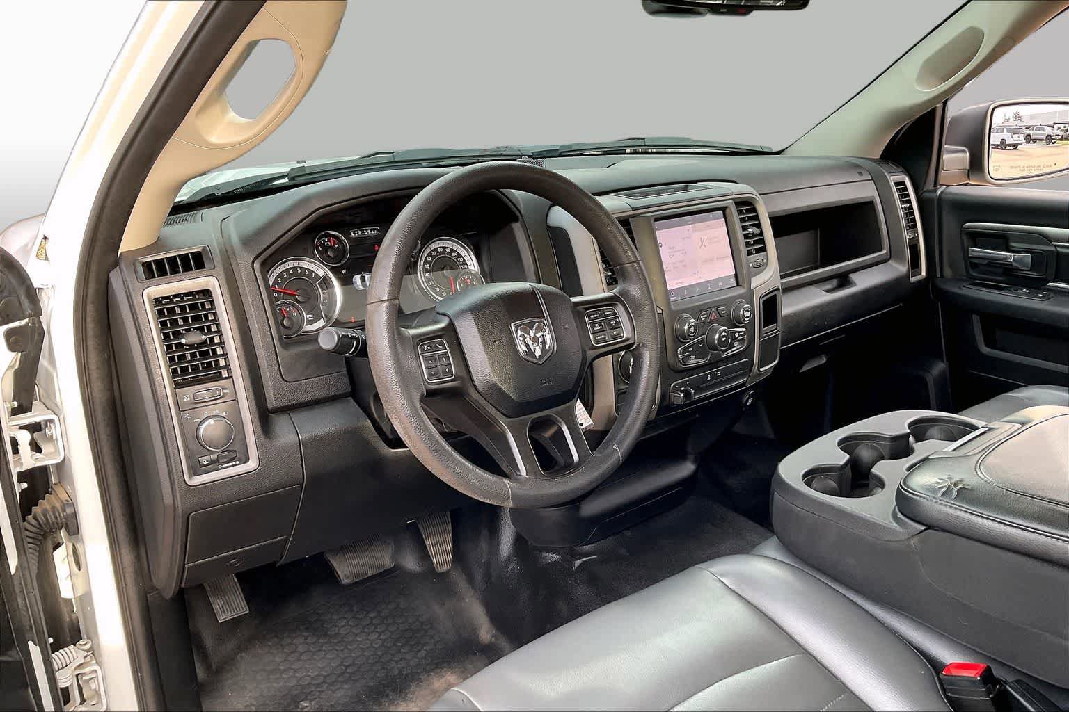 Used 2022 RAM 1500 Tradesman w/ Electronics Group AWD/4WD image 17