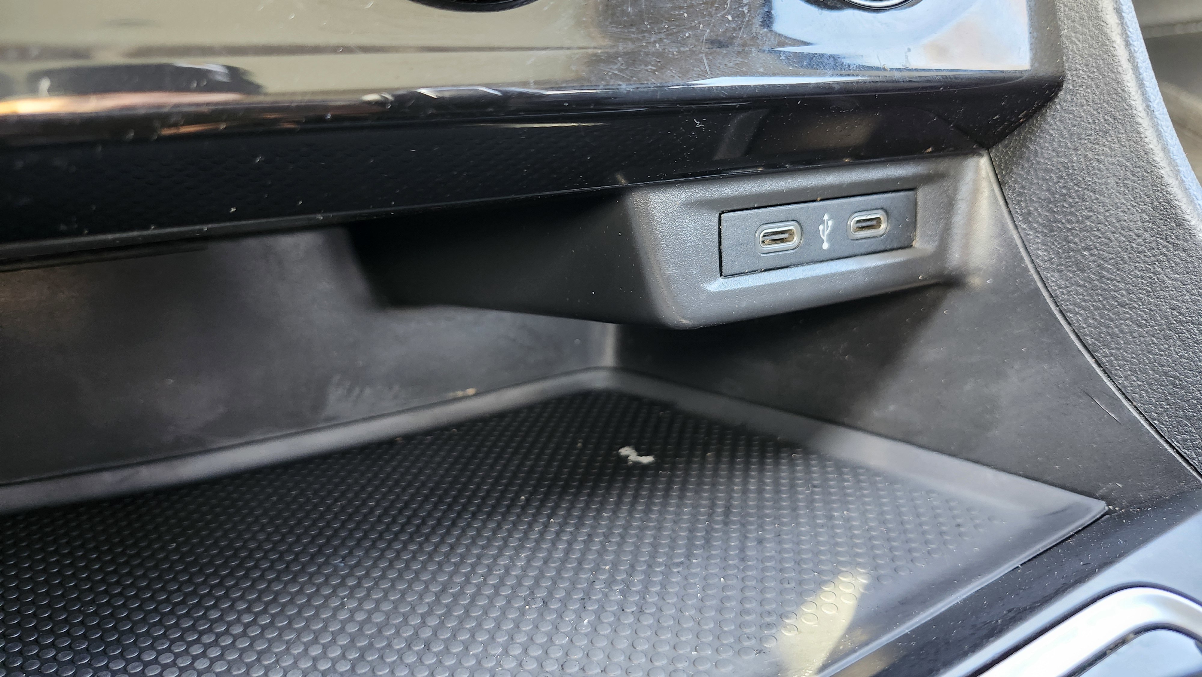 Used 2021 Volkswagen Jetta SE w/ SE Cold Weather Package image 32