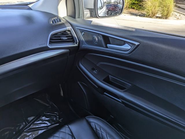 Used 2023 Ford Edge Titanium image 19