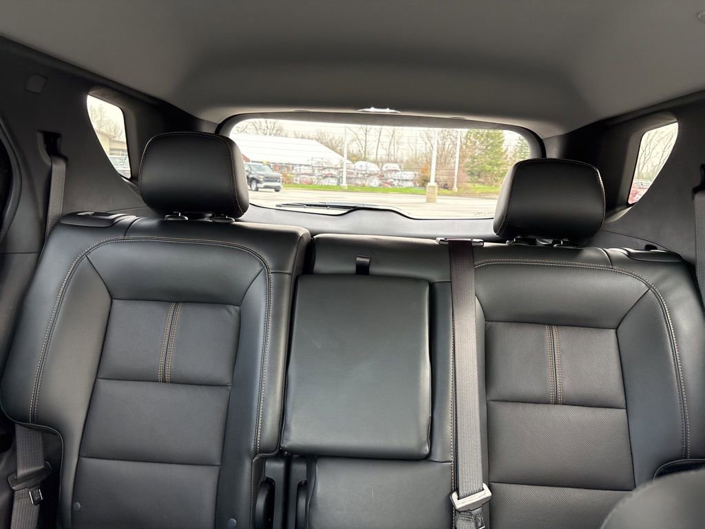 Used 2022 Chevrolet Equinox Premier AWD/4WD image 46