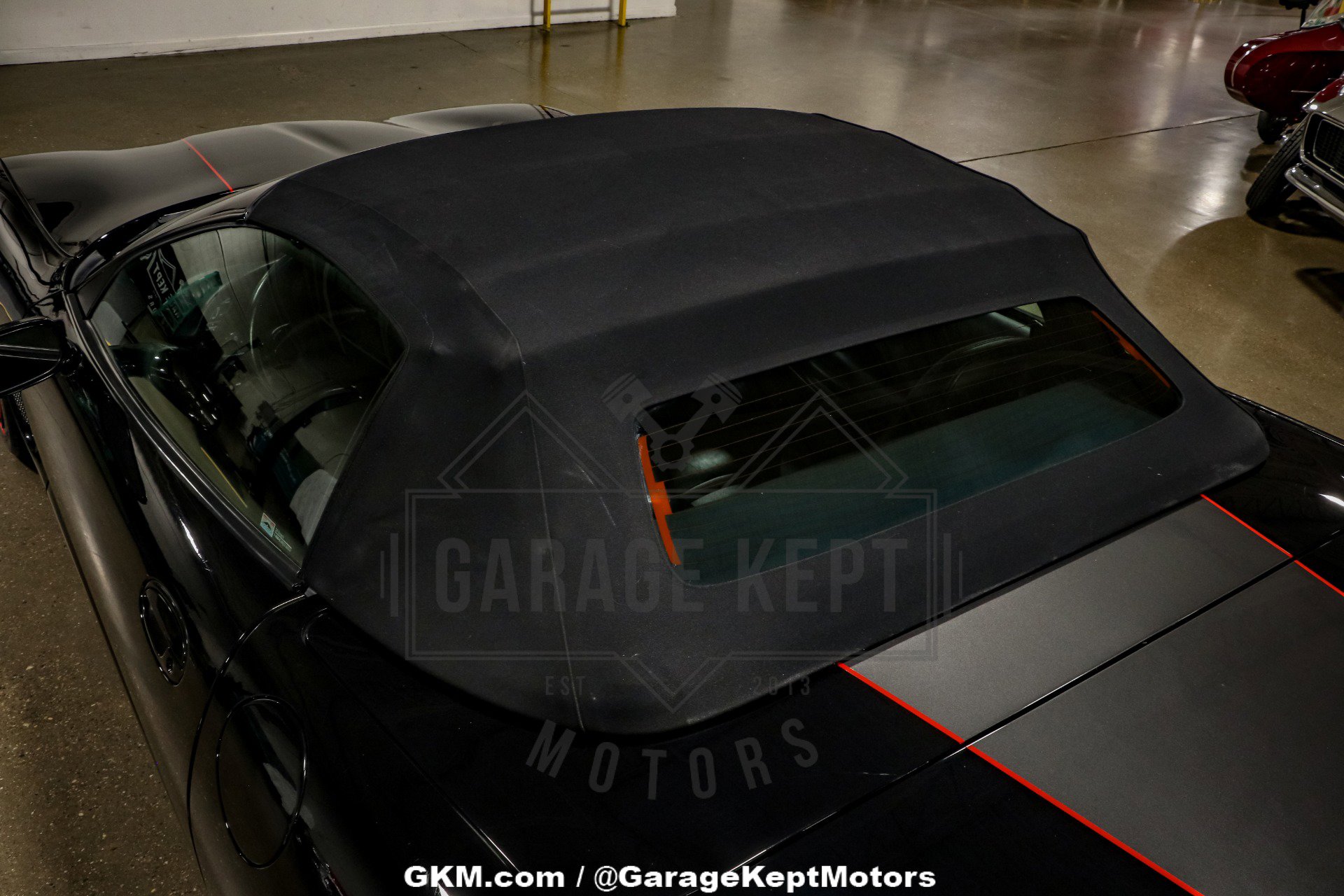 Used 2002 Chevrolet Corvette Convertible w/ Preferred Equipment Group2 image 18