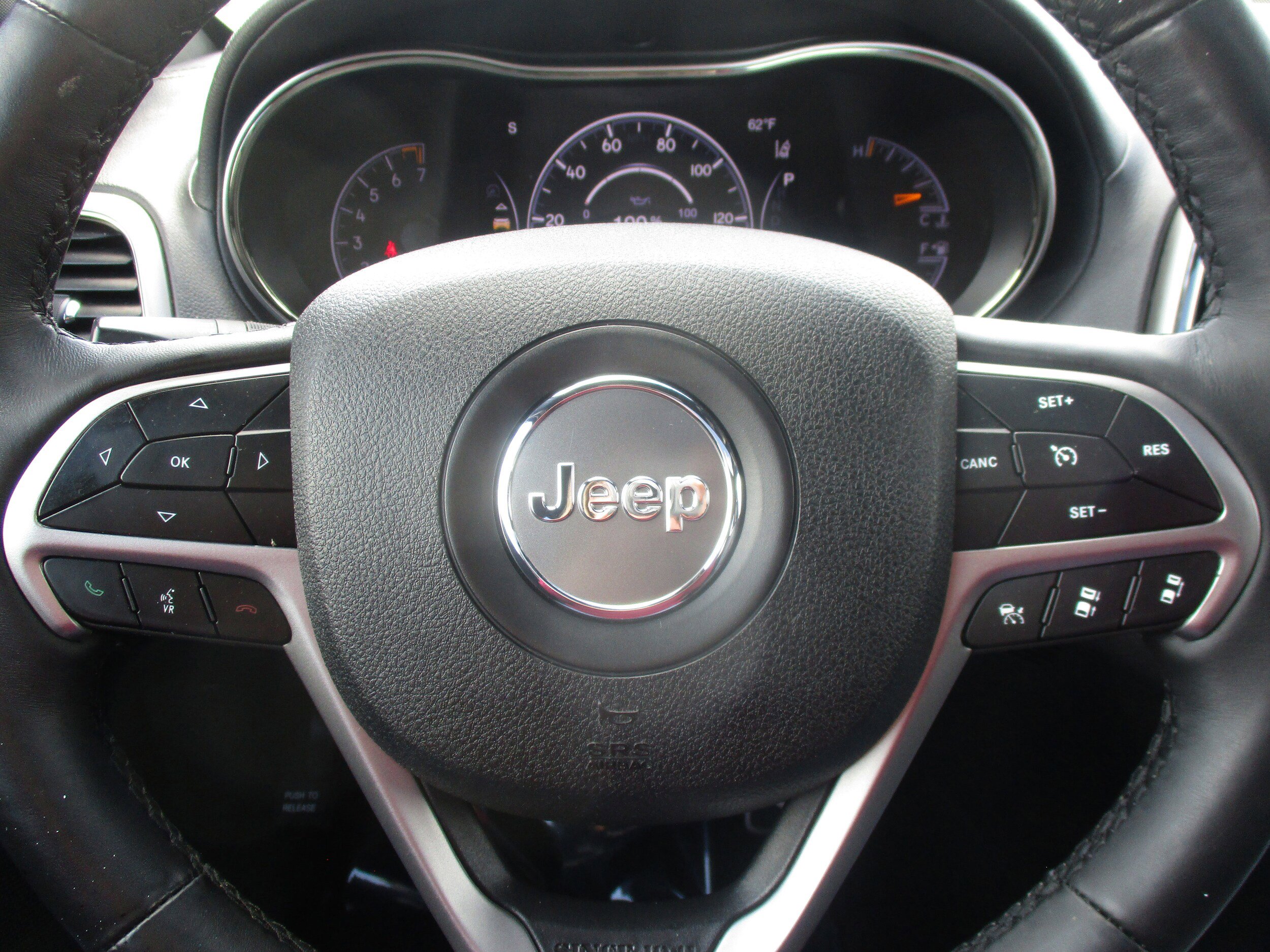 Used 2018 Jeep Grand Cherokee High Altitude AWD/4WD image 17