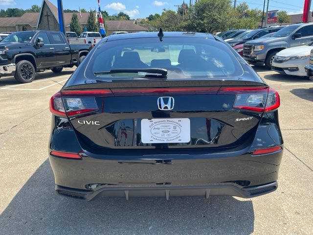 Used 2025 Honda Civic Sport image 4