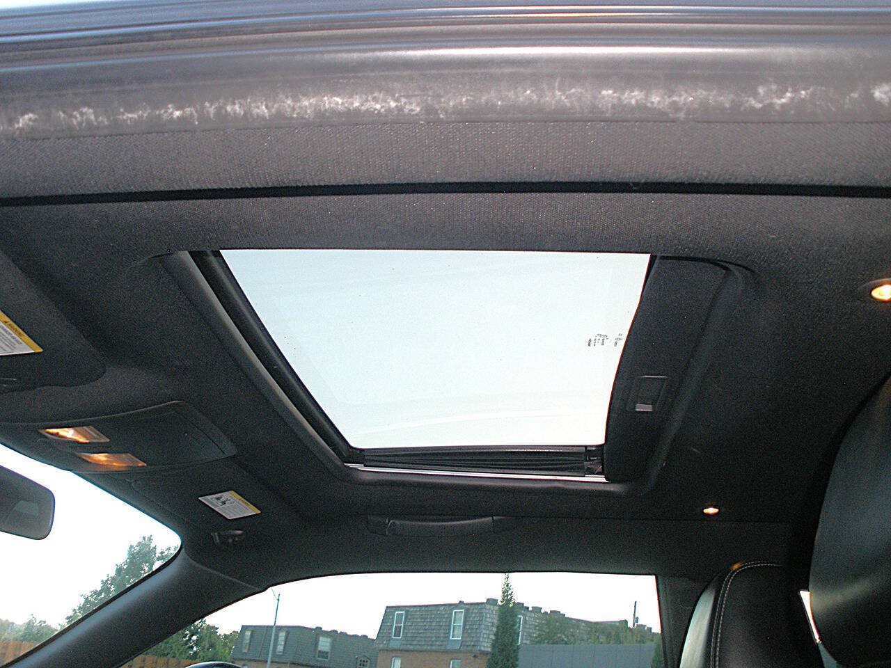 Used 2012 Dodge Challenger SXT Plus RWD image 25