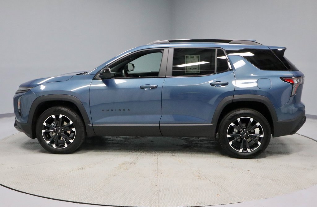 Used 2025 Chevrolet Equinox RS w/ Safety and Technology Package image 7