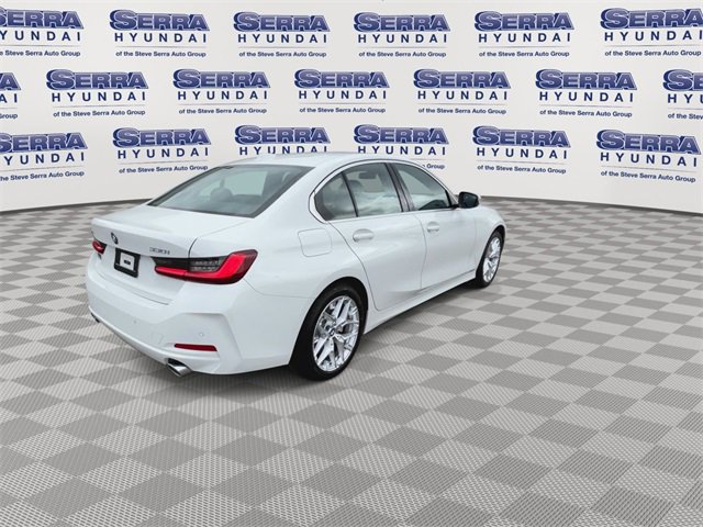 Used 2025 BMW 330i xDrive Sedan w/ Convenience Package image 8