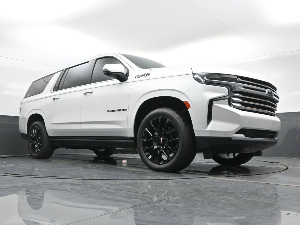 Used 2024 Chevrolet Suburban High Country w/ Advanced Technology Package image 49