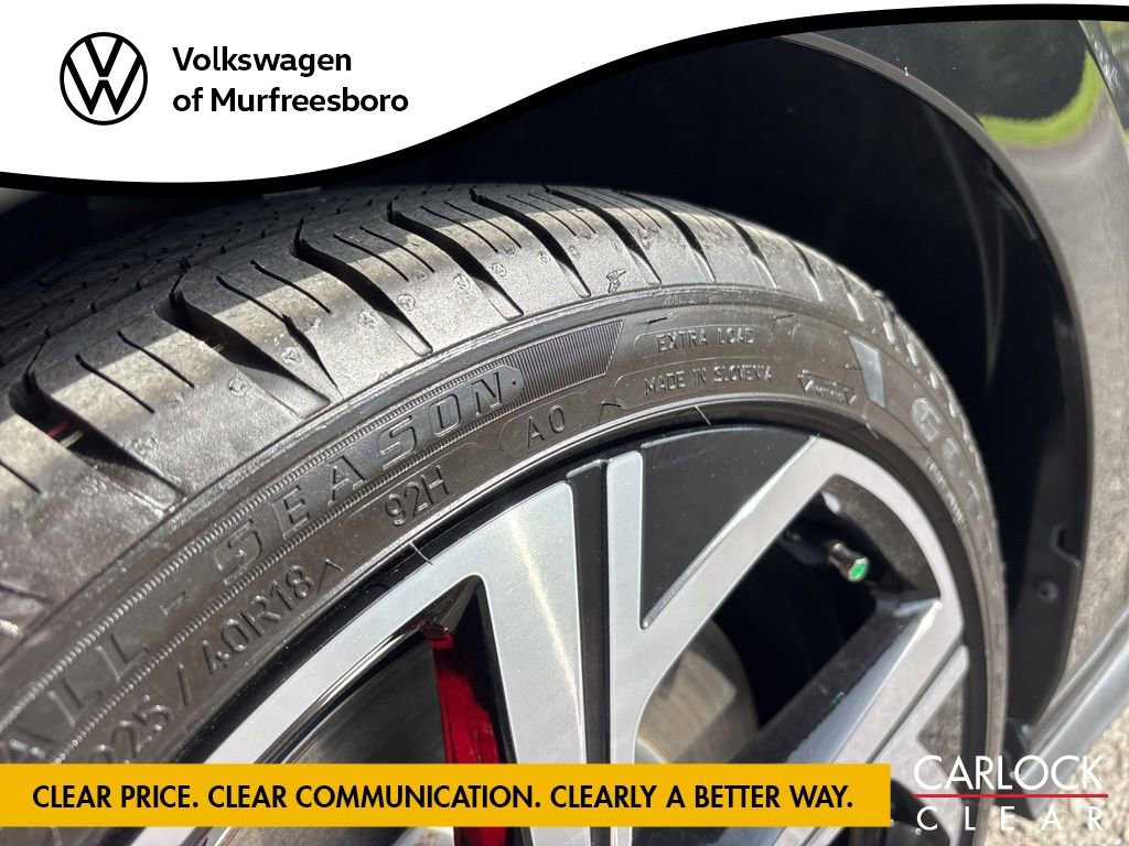 Certified 2025 Volkswagen GTI Autobahn FWD image 8