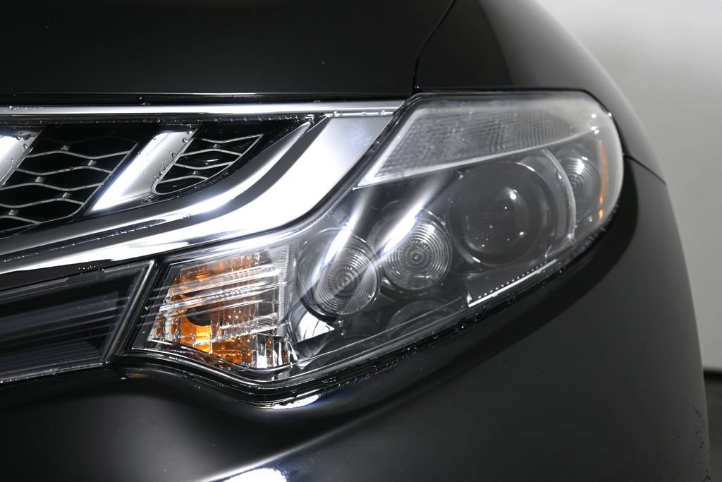 Used 2014 Nissan Murano LE w/ Platinum Edition Package AWD/4WD image 11