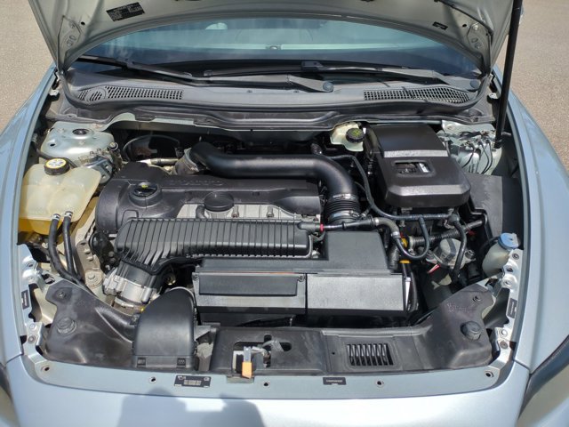 Used 2009 Volvo C30 T5 R-Design image 21