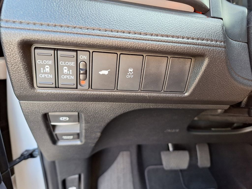 Used 2025 Honda Odyssey Sport-L image 22