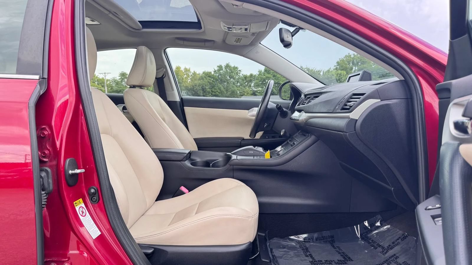 Used 2012 Lexus CT 200h Premium w/ Premium Audio Pkg FWD image 23