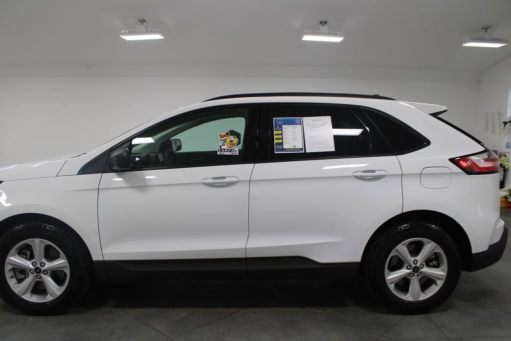 Used 2024 Ford Edge SE image 6
