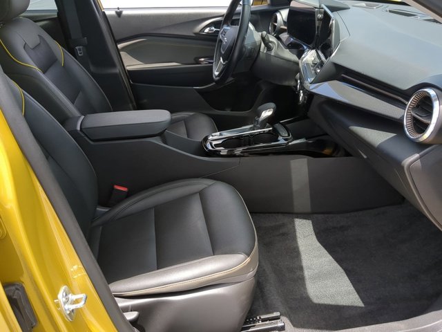 Used 2025 Chevrolet Trax ACTIV w/ Driver Confidence Package FWD image 27