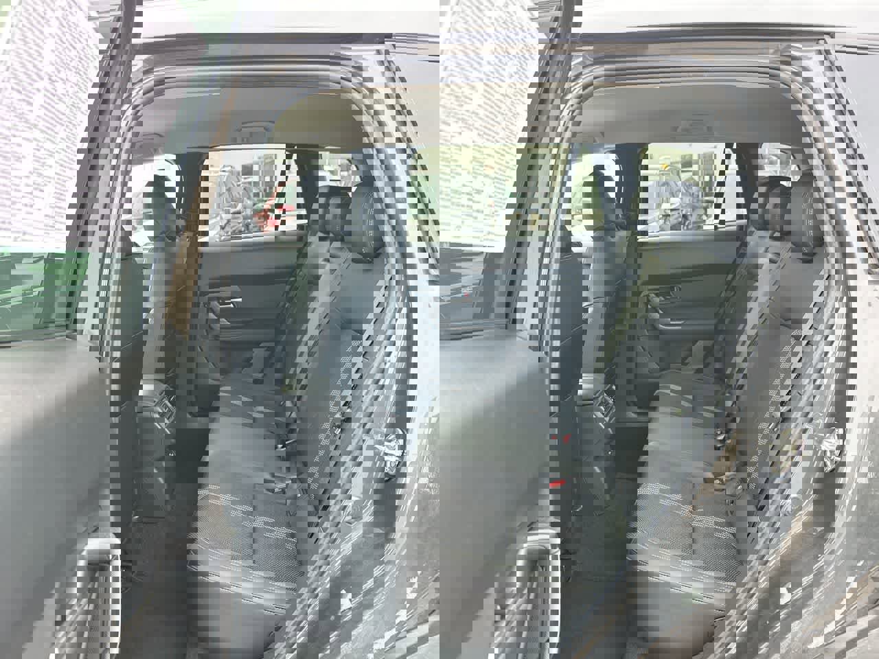 Used 2024 MAZDA CX-50 AWD 2.5 S w/ Cargo Package image 24