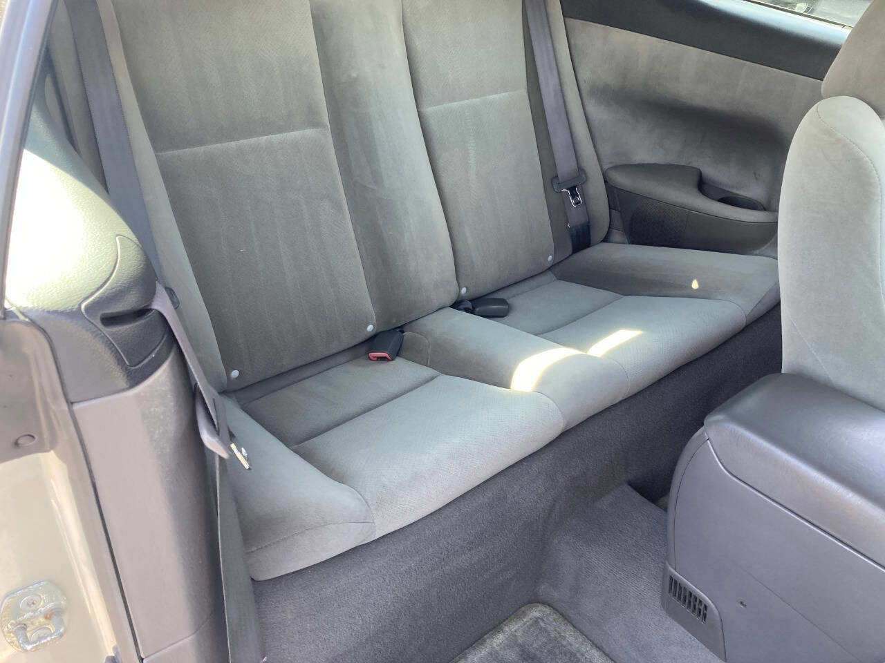 Used 2004 Toyota Solara SE image 29