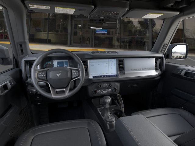 New 2025 Ford Bronco Badlands image 9