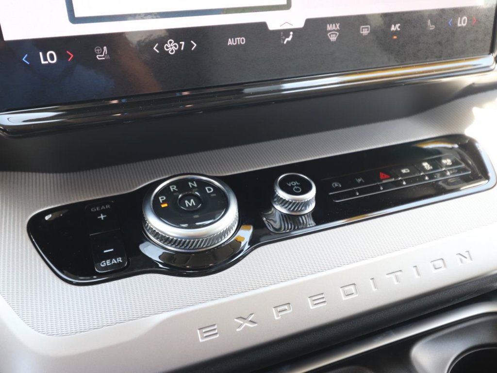 New 2027 Ford Expedition Active RWD image 22