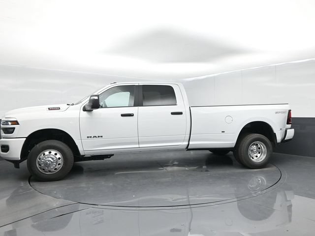 New 2026 RAM 3500 Big Horn AWD/4WD image 5