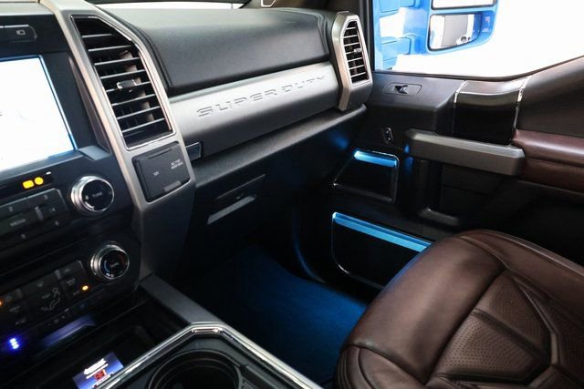 Used 2018 Ford F250 Platinum w/ Platinum Ultimate Package AWD/4WD image 91