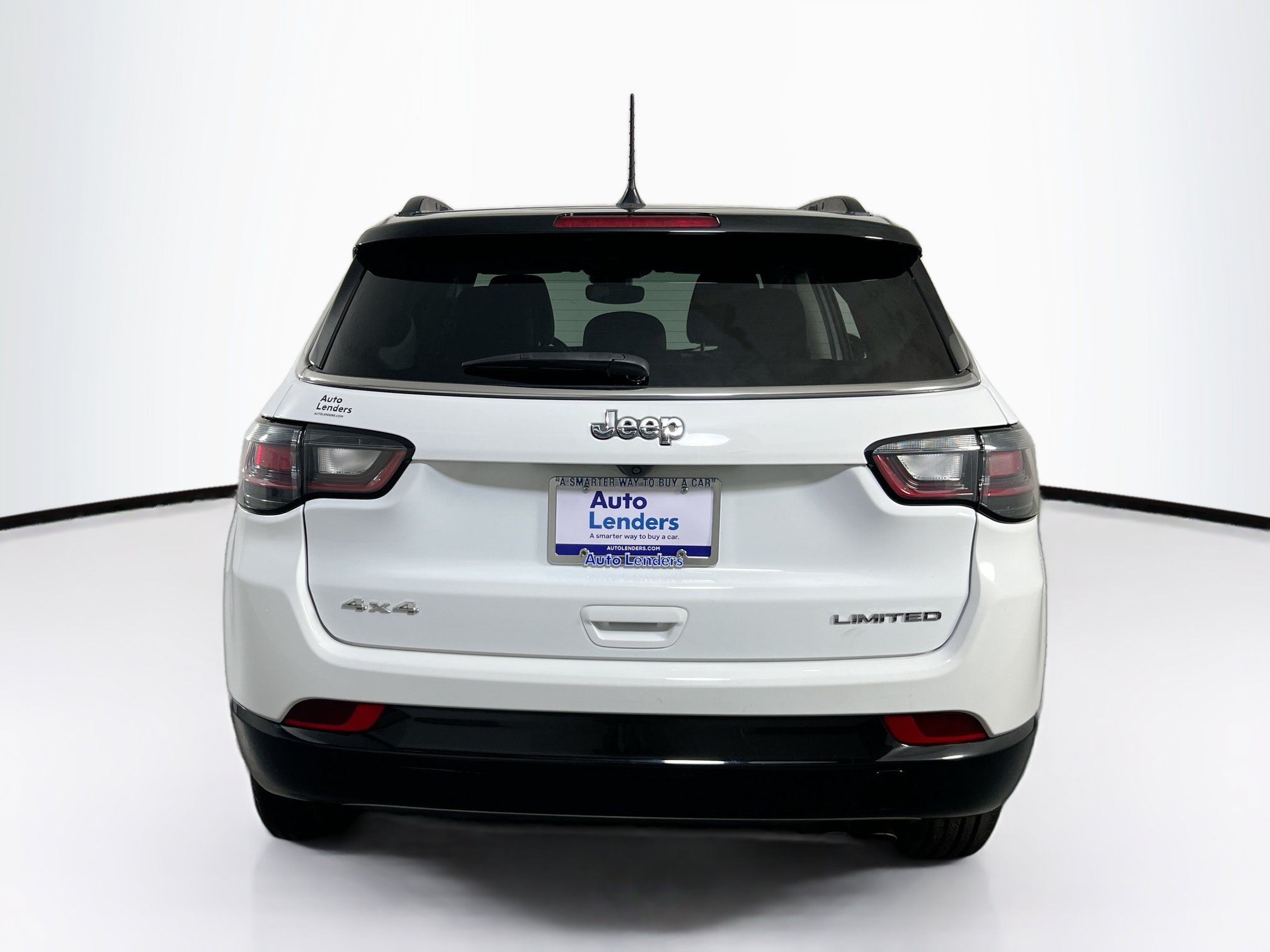 Used 2022 Jeep Compass Limited w/ Elite Group AWD/4WD image 6