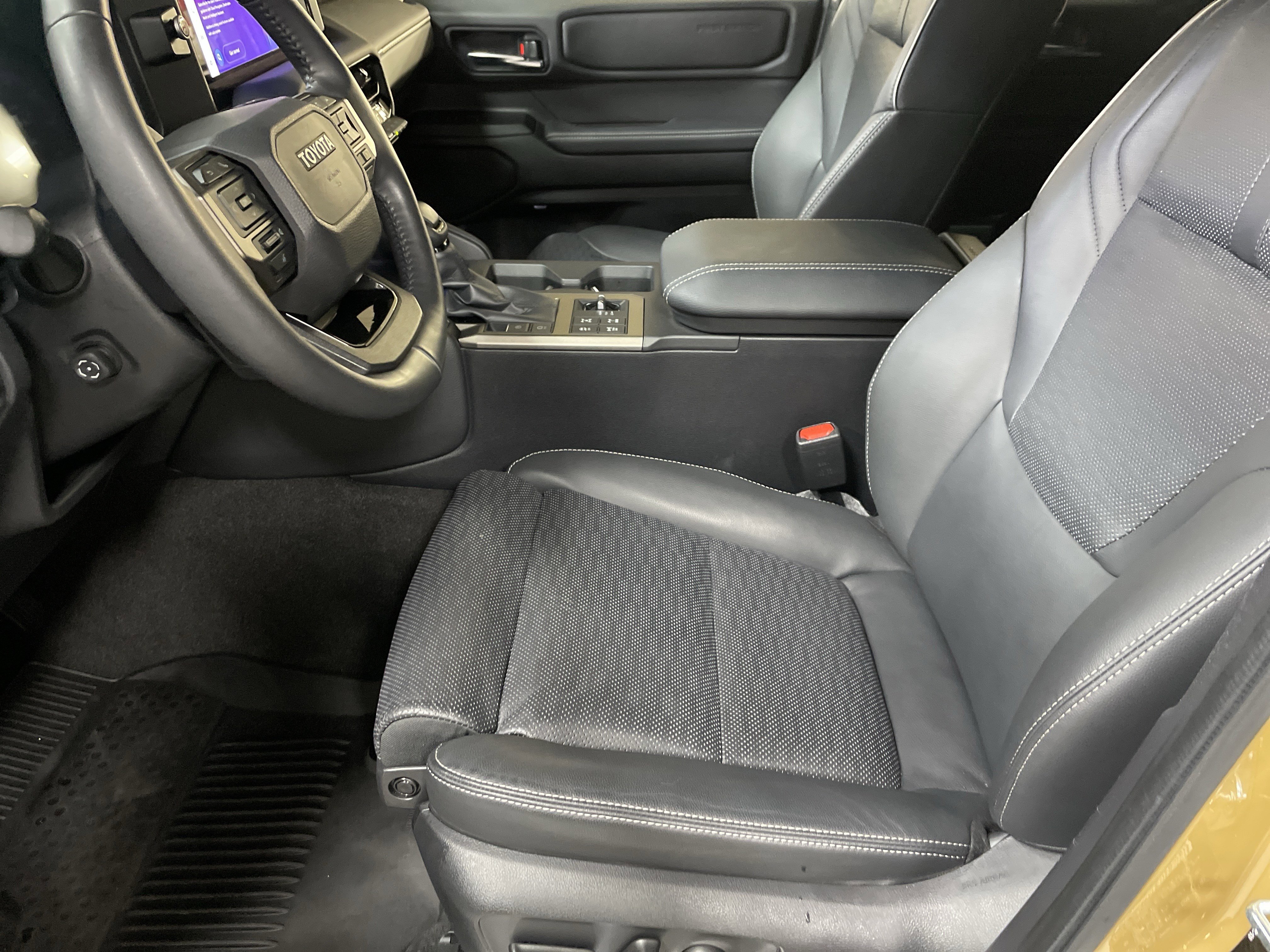 Used 2024 Toyota Land Cruiser image 16