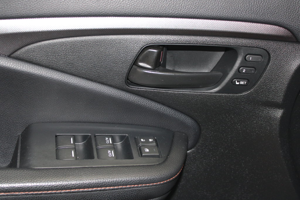 Used 2022 Honda Pilot TrailSport image 6