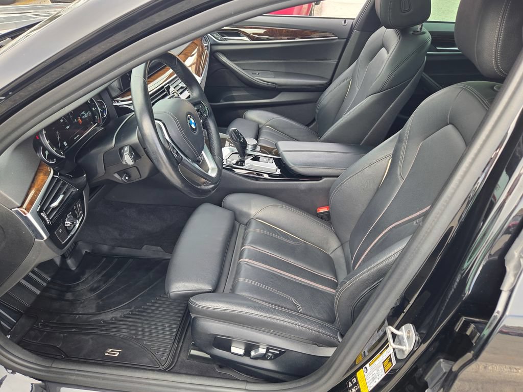 Used 2018 BMW 540i xDrive AWD/4WD image 32